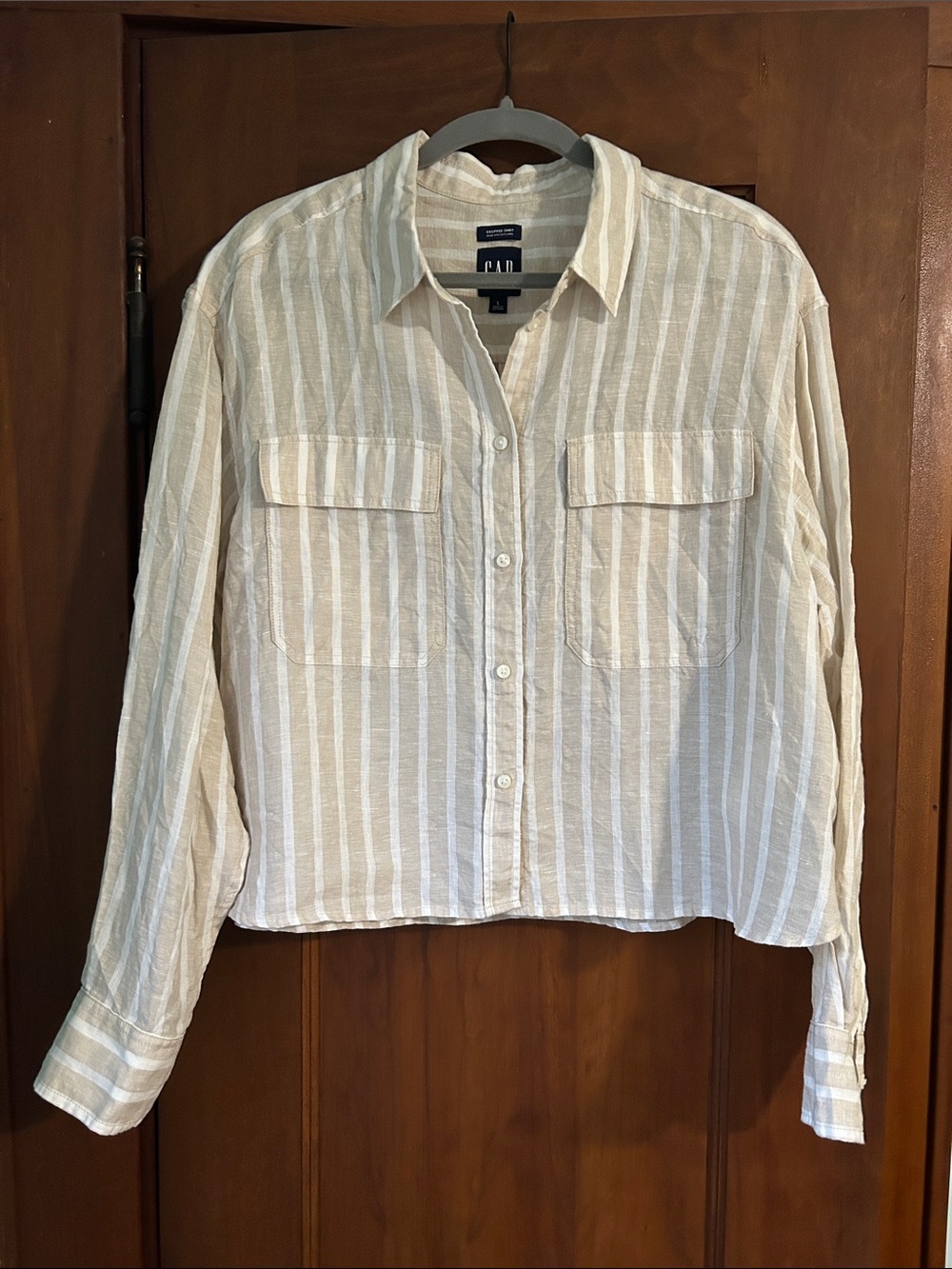 GAP Women's Cream and White Striped Button-Down Shirt Cropped